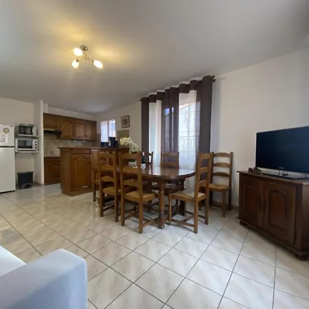 Casa vacanze Grenache Rdc *